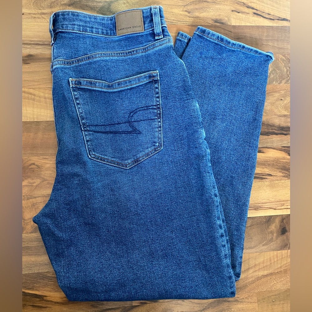 American Eagle Mom Jean